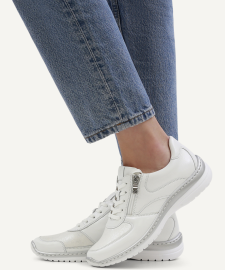 Biele tenisky CAPRICE 9-23718-44