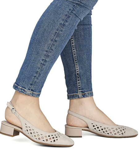 Béžové sandále RIEKER 43457-60