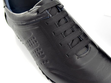 Kvalitné kožené čierne topánky NIK