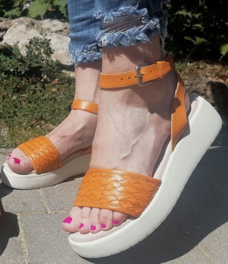 Sandále oranžové BUGATTI 431-A7H80