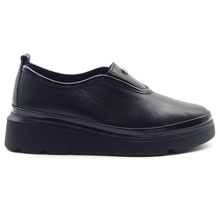 Čierne sneakersy BOMBONELLA 773.1904