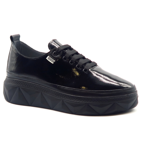 Čierne lakované sneakersy BOMBONELLA G352