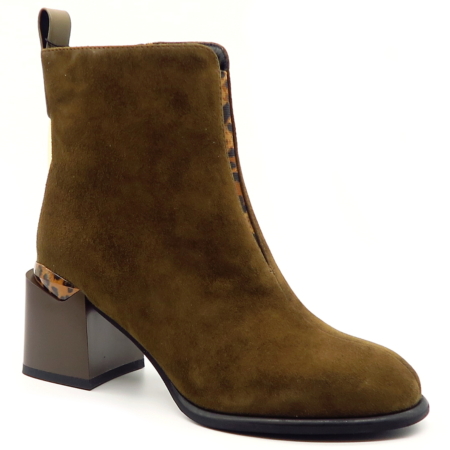 Hnedo-zelené členkové topánky CAMBELL 25-98316