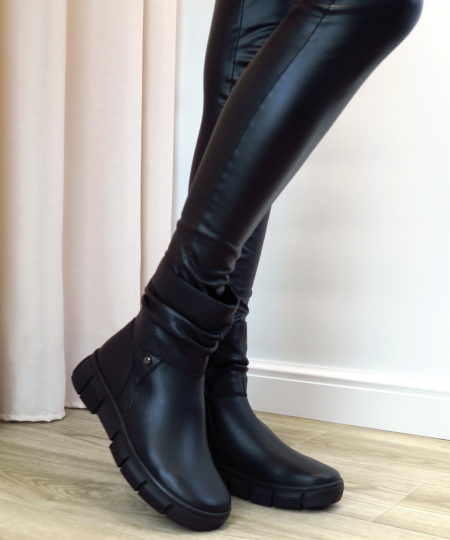 Čierne členkové topánky CAMBELL 25-19304