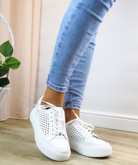 Biele tenisky CAPRICE 9-23719-44