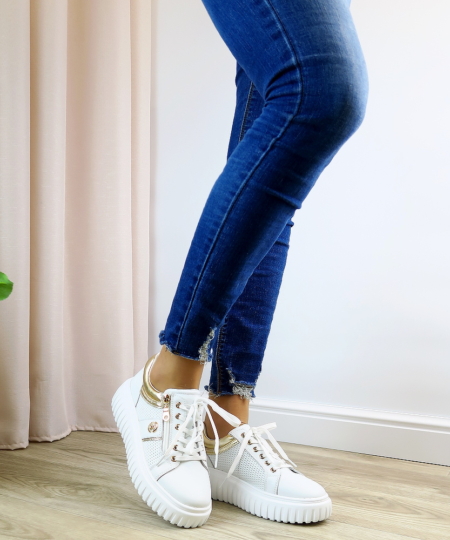 Biele sneakersy T.SOKOLSKI 658