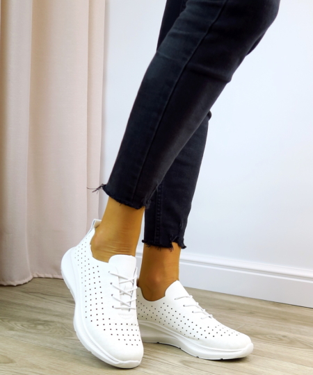 Biele tenisky EVENTO 209