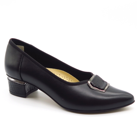 Čierne lodičky KOSTEX 2745