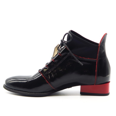 Čierne členkové topánky MACIEJKA 04744-16